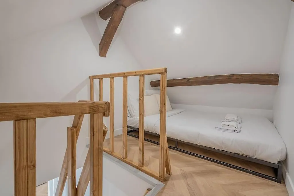 Mezzanine Coeur Du 11eme Arrondissement Παρίσι